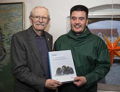Hans Meltofte, chief scientist of the ABA and Naalakkersuisoq Kim Nielsen at a reception celebrating the release of the ABA. Photo: Carsten Egevang/ARC-PIC.com